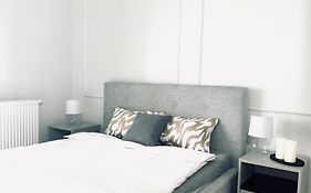 Małe Garbary 8 Apartment